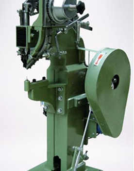 如何控制鉚接機壓鉚工藝的質量？